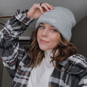 Meet your Posher, Ellie